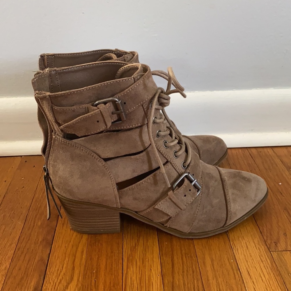 Universal Thread booties - Picture 3 of 6